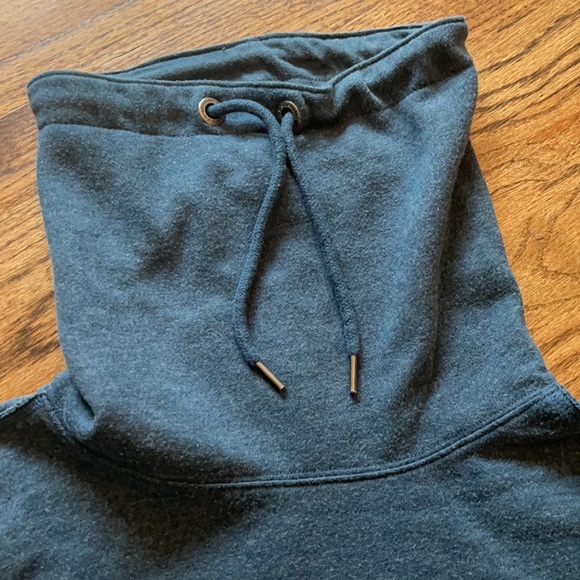 Brooklyn Calling N.Y.C. Blue Funnel Neck Pullover - Picture 6 of 10